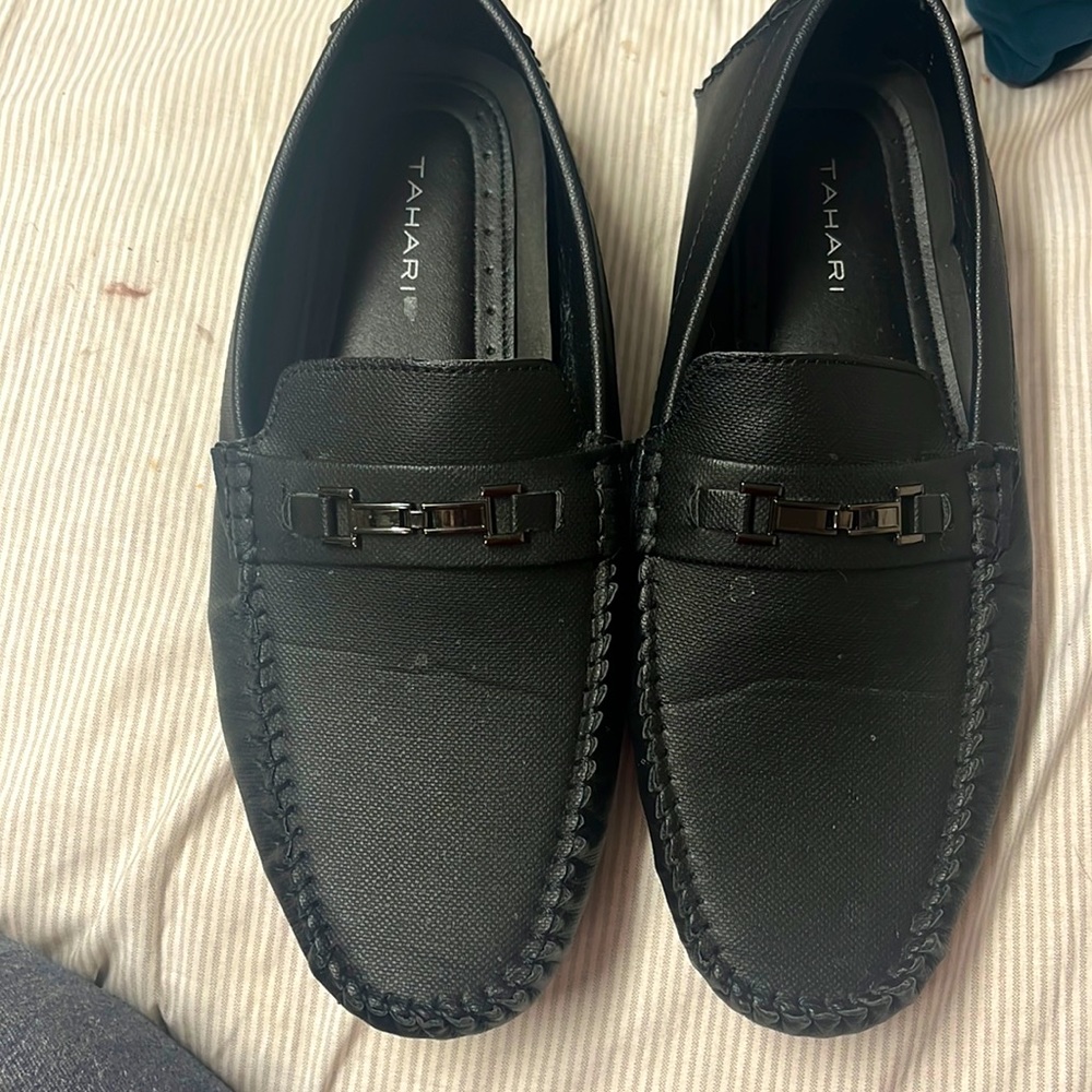 Tahari casual/dress shoes